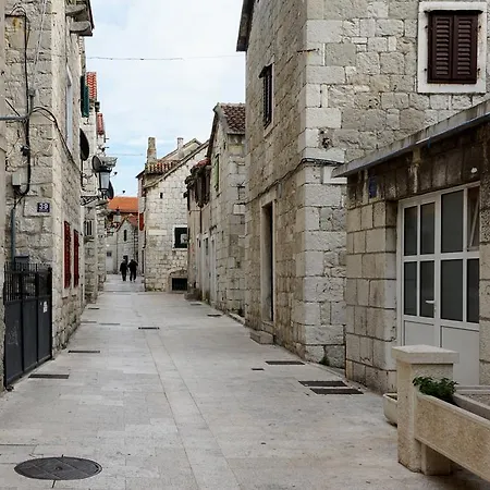 Royal Antique דירה *