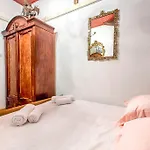 Royal Antique * Split