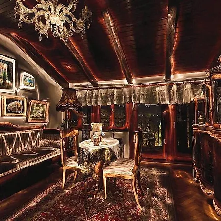 Royal Antique Apartamento Split