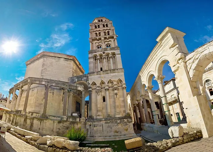 Royal Antique Apartment * Split