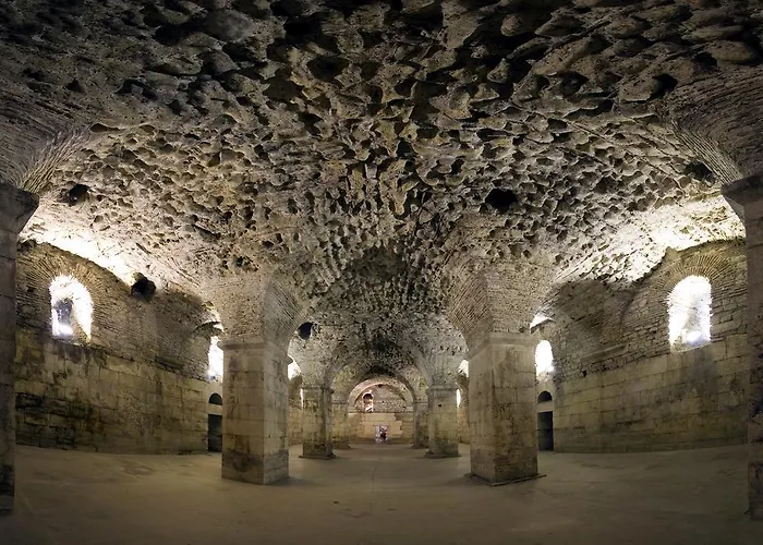 Apartment Royal Antique Apartment